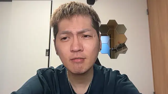 kensnb online show from April 14, 8:37 pm