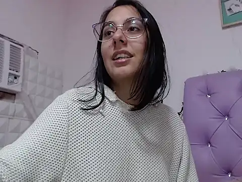 Freyja 01 online show from October 15, 10:21 pm