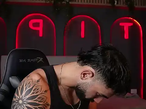 Austin bolt online show from November 11, 3:17 am