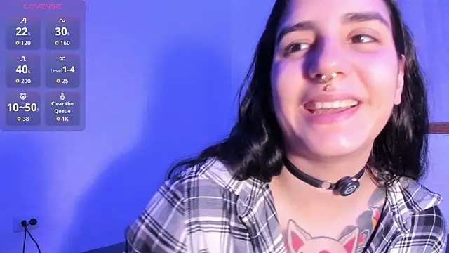 Snapshot of Alice_woodville chatting on July 5, 3:13 am Alice woodville online show from July 5, 3:13 am