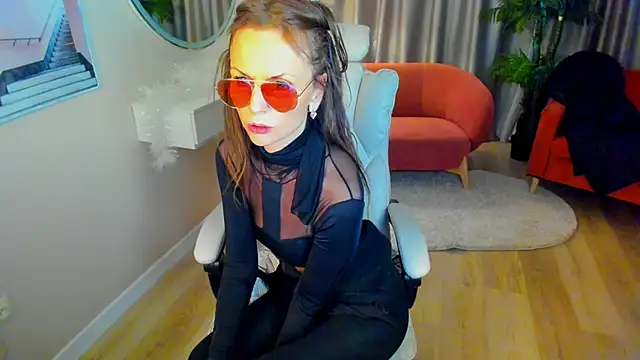 Elizabe th online show from February 16, 7:04 am