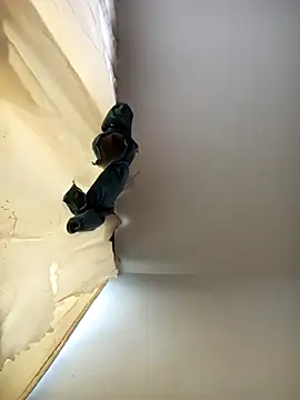 Snapshot of Dilan_1994 chatting on November 21, 3:11 pm Dilan 1994 online show from November 21, 3:11 pm