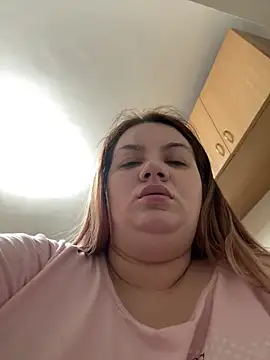 Snapshot of MelanieBrownn chatting on February 15, 5:17 pm MelanieBrownn online show from February 15, 5:17 pm