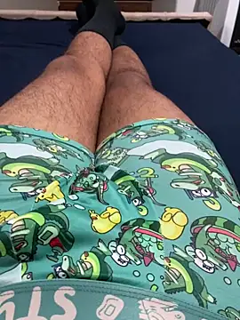 brit20yo online show from December 4, 7:55 pm