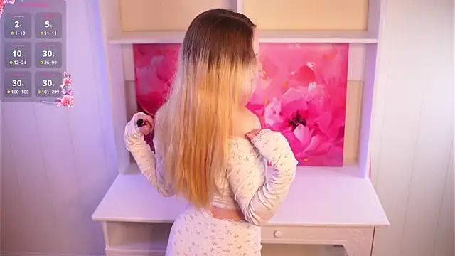 Snapshot of Naughty__Couplles chatting on October 17, 3:20 am Naughty Couplles online show from October 17, 3:20 am