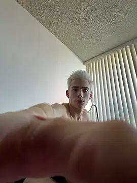 Snapshot of cbuchanan15 chatting on February 26, 10:20 pm cbuchanan15 online show from February 26, 10:20 pm