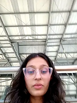 Ary-18 online show from February 28, 2:09 pm