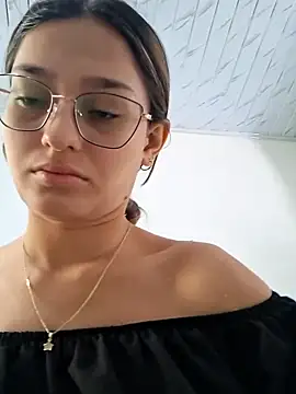 Snapshot of Ary-18 chatting on March 7, 2:03 pm Ary-18 online show from March 7, 2:03 pm