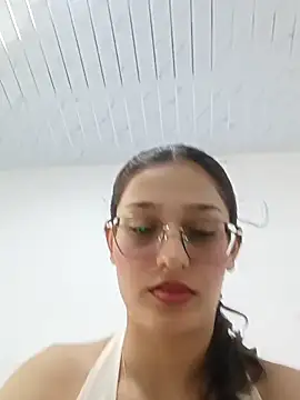 Snapshot of Ary-18 chatting on March 25, 2:12 pm Ary-18 online show from March 25, 2:12 pm