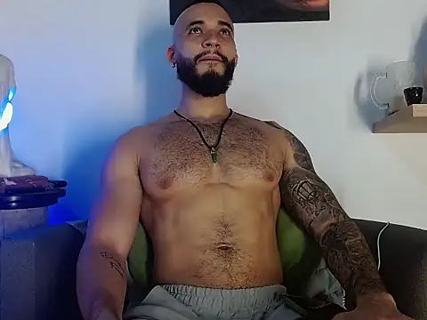 Morgann jones online show from May 30, 11:35 pm