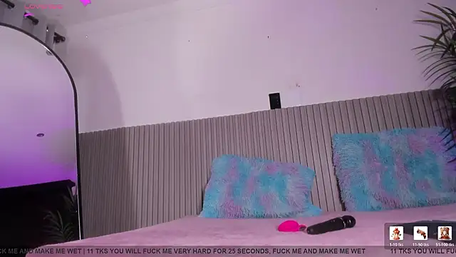 valentina lux online show from March 29, 8:53 pm