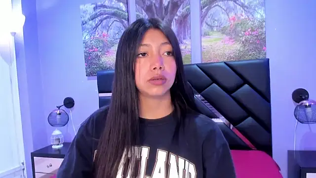 Snapshot of KimberlyVillaLobos chatting on November 13, 11:53 am KimberlyVillaLobos online show from November 13, 11:53 am