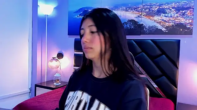 KimberlyVillaLobos online show from March 31, 12:38 pm