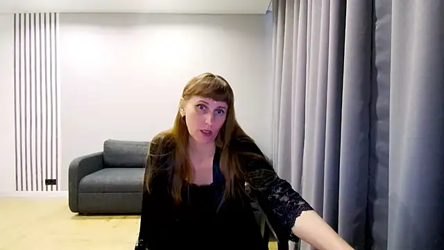 Daniella Lorente online show from December 27, 7:08 am