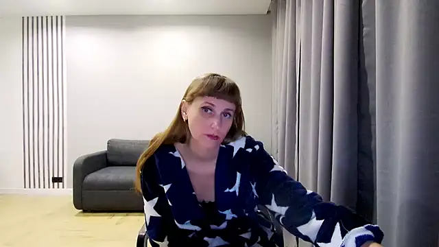 Daniella Lorente online show from January 12, 4:21 am