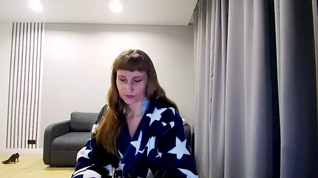 Daniella Lorente online show from February 10, 9:04 pm