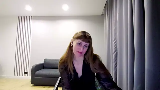 Daniella Lorente online show from February 17, 11:09 pm