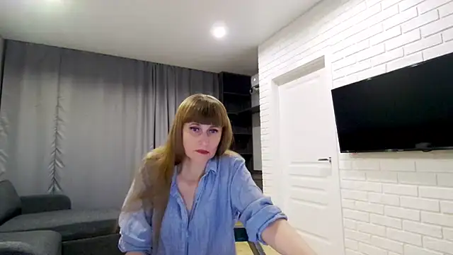 Daniella Lorente online show from October 21, 9:37 pm