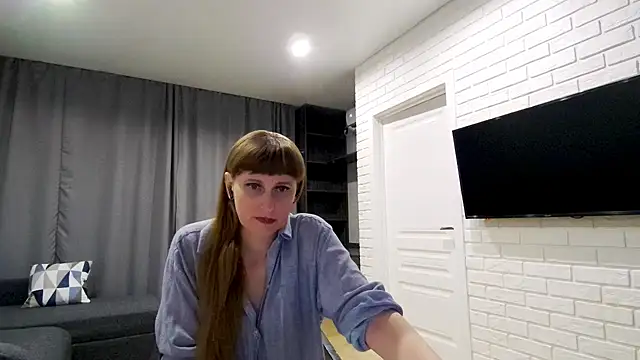 Daniella Lorente online show from April 20, 8:32 pm