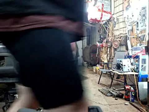 Frankdick01 online show from December 3, 5:15 am