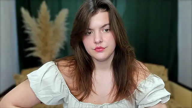 Snapshot of showmeparadise chatting on March 4, 1:28 pm showmeparadise online show from March 4, 1:28 pm