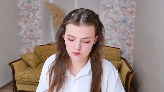 showmeparadise online show from December 4, 1:42 pm