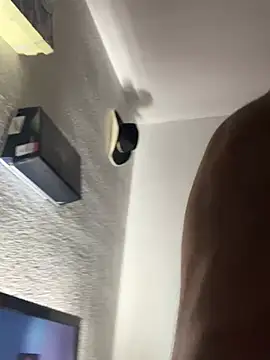 Hxnsovrgon online show from March 13, 8:26 am