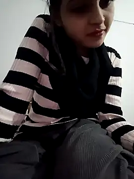 Snapshot of pikubaby chatting on January 13, 7:10 pm pikubaby online show from January 13, 7:10 pm