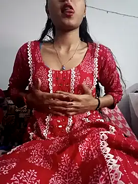 Snapshot of pikubaby chatting on January 26, 6:58 pm pikubaby online show from January 26, 6:58 pm