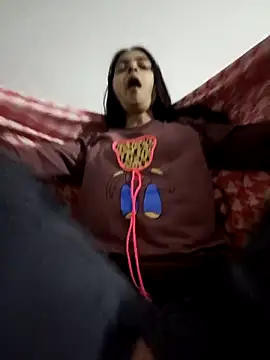 Snapshot of pikubaby chatting on February 5, 7:18 pm pikubaby online show from February 5, 7:18 pm