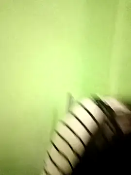 EACH 555 online show from December 18, 12:33 pm