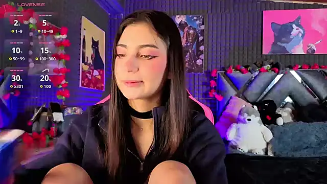 SolBeaumont1 online show from March 18, 8:12 pm