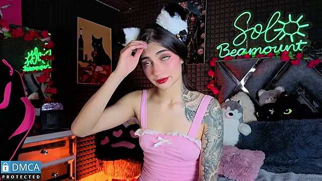 SolBeaumont1 online show from April 10, 8:35 pm