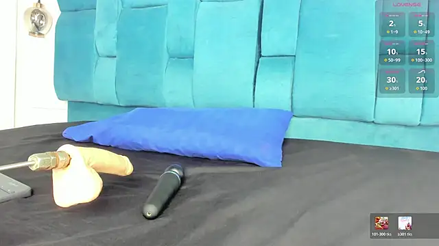 Snapshot of mia__fernandez chatting on June 7, 6:55 pm mia fernandez online show from June 7, 6:55 pm