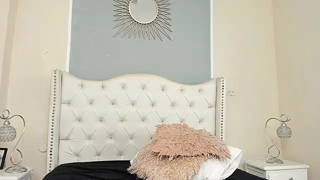 Ambar Collingg online show from January 31, 4:06 pm
