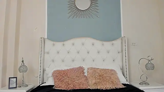 Ambar Collingg online show from February 20, 5:18 pm