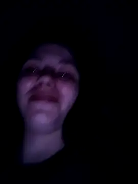 Snapshot of leeya_lee chatting on January 25, 10:50 pm leeya lee online show from January 25, 10:50 pm