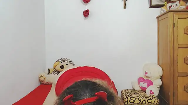 ariellth online show from October 17, 5:37 pm