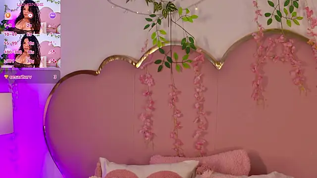 NahiaraReina online show from March 28, 1:43 pm