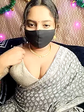 Snapshot of Deshi_Chori chatting on January 12, 7:42 pm Deshi Chori online show from January 12, 7:42 pm