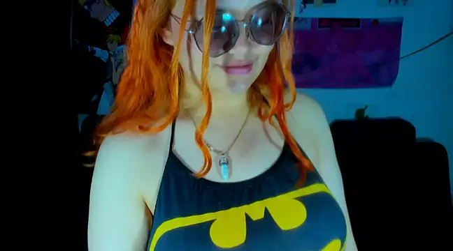 Snapshot of Lily_stone04 chatting on December 12, 7:41 am Lily stone04 online show from December 12, 7:41 am