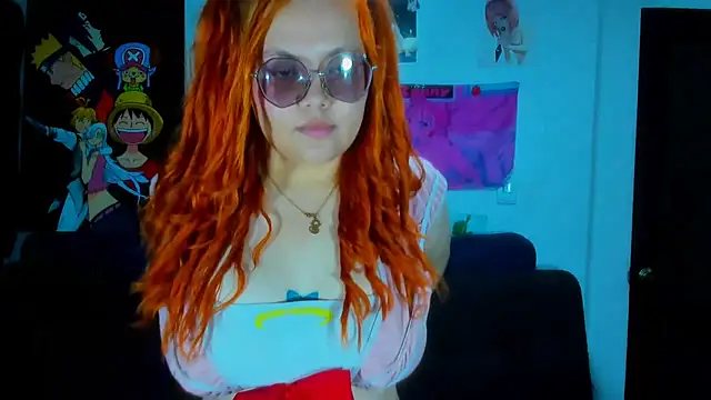 Snapshot of Lily_stone04 chatting on January 22, 4:02 am Lily stone04 online show from January 22, 4:02 am