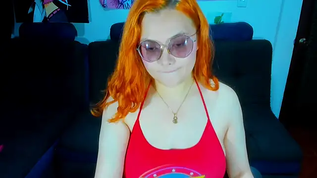 Snapshot of Lily_stone04 chatting on January 30, 5:19 am Lily stone04 online show from January 30, 5:19 am