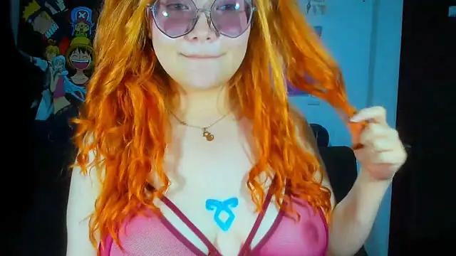 Snapshot of Lily_stone04 chatting on March 1, 7:51 am Lily stone04 online show from March 1, 7:51 am