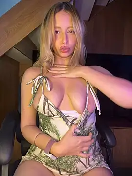 Bellahcha online show from August 2, 7:34 pm