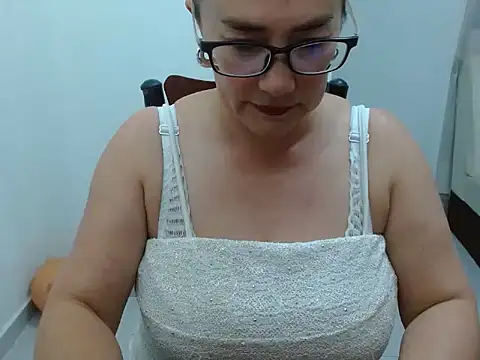 AllisonMillerHot online show from January 7, 10:19 pm