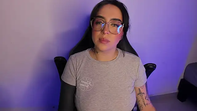 AnnikaMerliahh  online show from October 16, 3:40 am