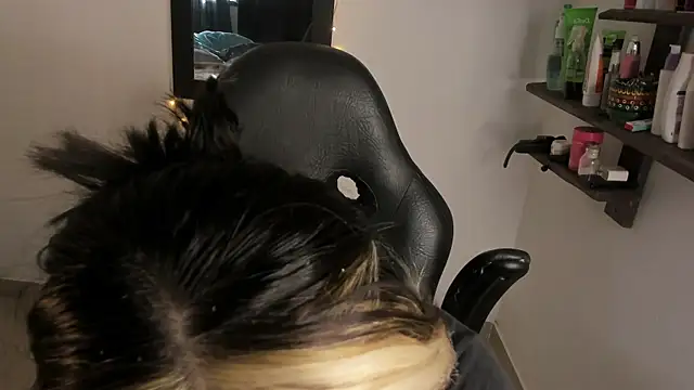 AnnikaMerliahh  online show from January 9, 1:36 pm