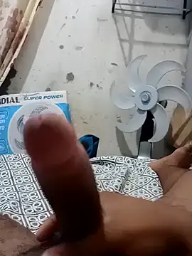 Snapshot of kaua_rola_de_mel chatting on January 1, 2:09 am kaua rola de mel online show from January 1, 2:09 am