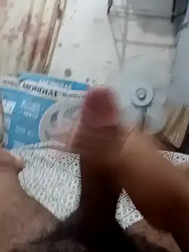 Snapshot of kaua_rola_de_mel chatting on January 16, 6:56 am kaua rola de mel online show from January 16, 6:56 am